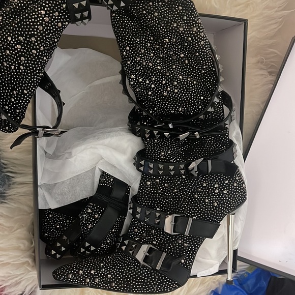 Worn Once on Red Carpet!! ***HOT**** AKIRA brand Azalea Wang OTK Studded Boots - Picture 5 of 7